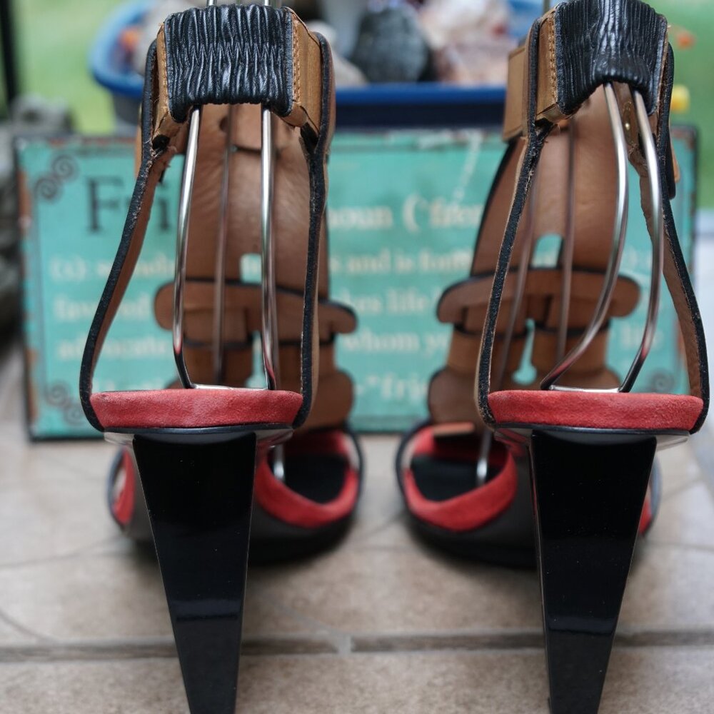 DIANE von FURSTENBERG LEATHER HEEL SANDAL 7.5M - Picture 6 of 16